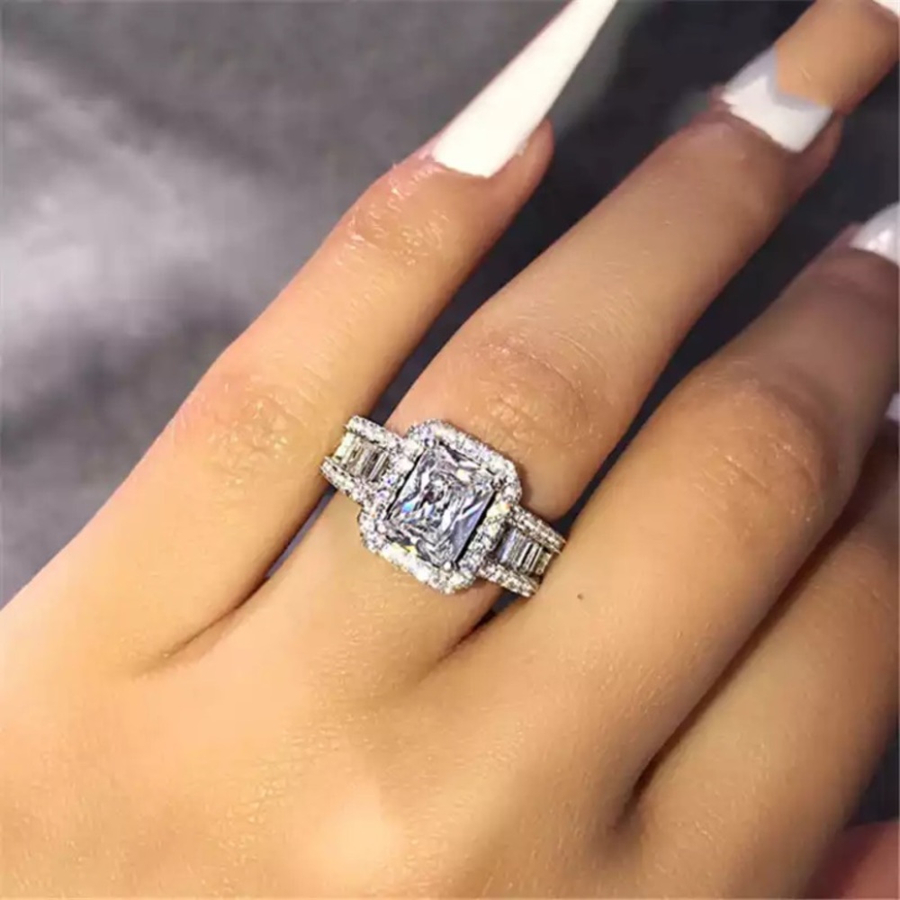 NEW Stamped 925 Silver Luxury Big Zircon Ring - Picture 3 of 6